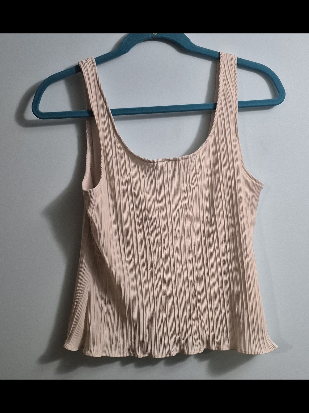Women’s Sleeveless Pleated Tank Top - Jackie Jon New York